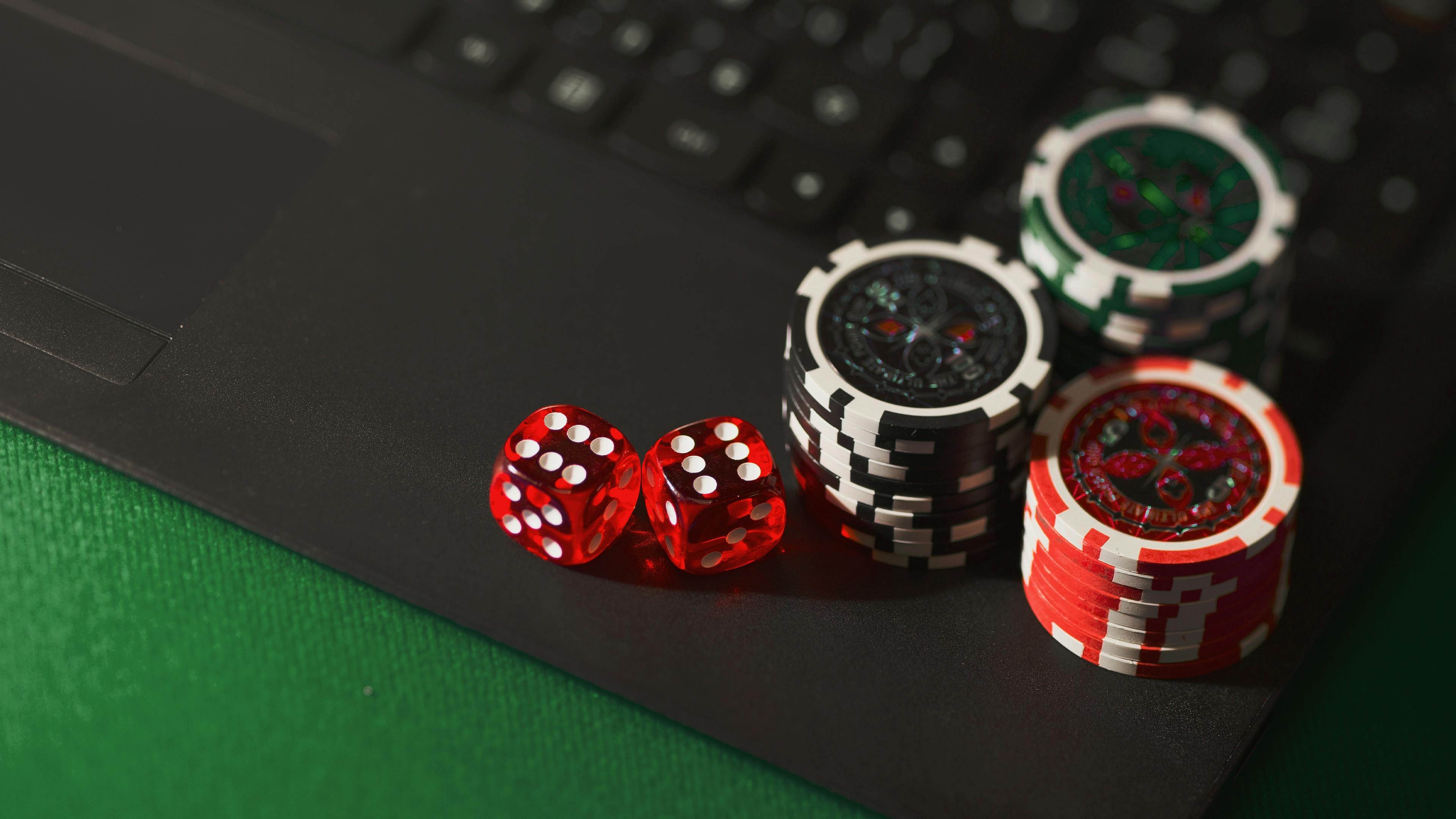 93ok FAQ and support style section with clear responsible gaming information